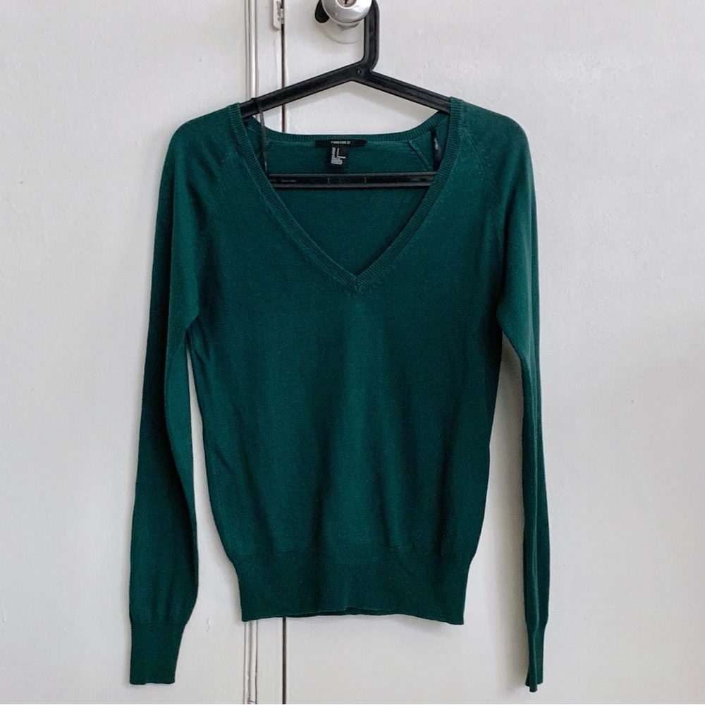 Forever 21 Hunter Green V-Neck Sweater Classic Fall Preppy Dark Academia Y2K S - Picture 1 of 3